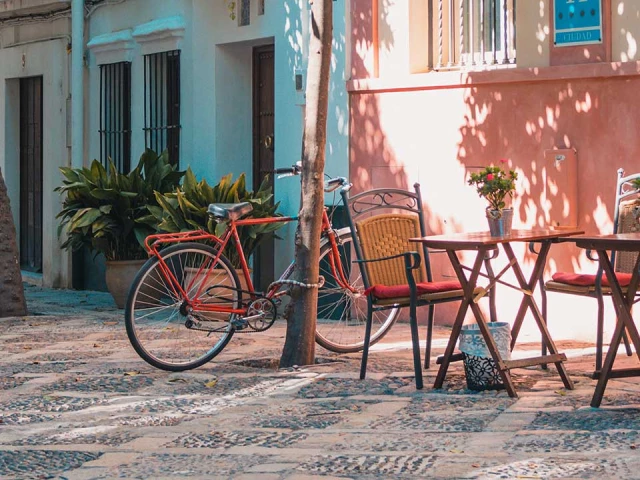 Usługi agencji nieruchomości Lenovaz przy zakupie nieruchomości na Costa Blanca