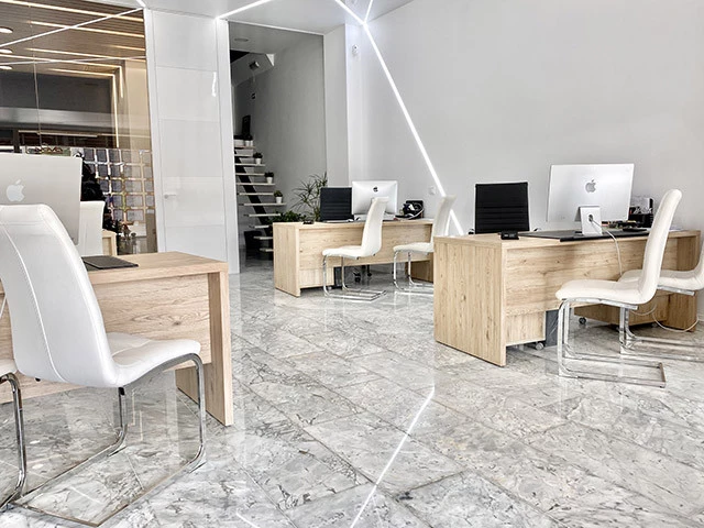 O agencji nieruchomości Lenovaz w Hiszpanii