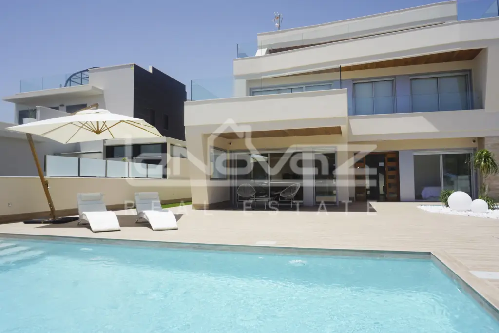 Villa in Campoamor, Ref.1008-0