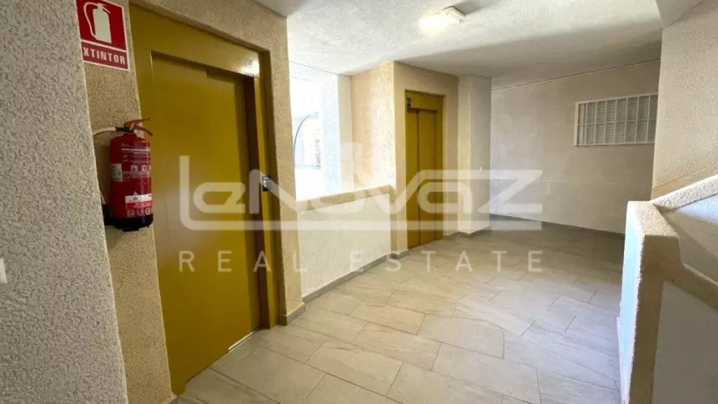 Apartments in Mil Palmeras 70 m², Ref.1014-17