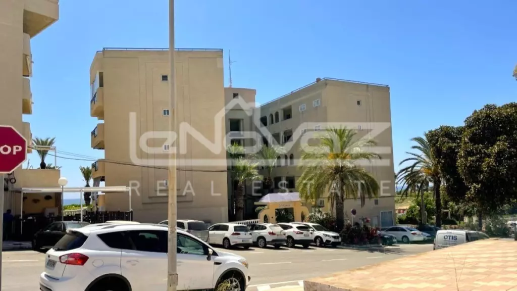 Apartments in Mil Palmeras 70 m², Ref.1014-22