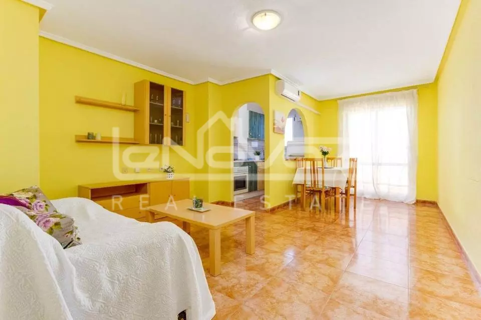 Apartamento en Torrevieja 79 m², Ref.1018-5