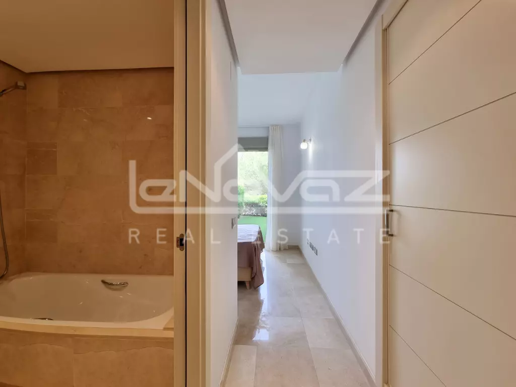 Apartments in Las Colinas, Ref.1034-11