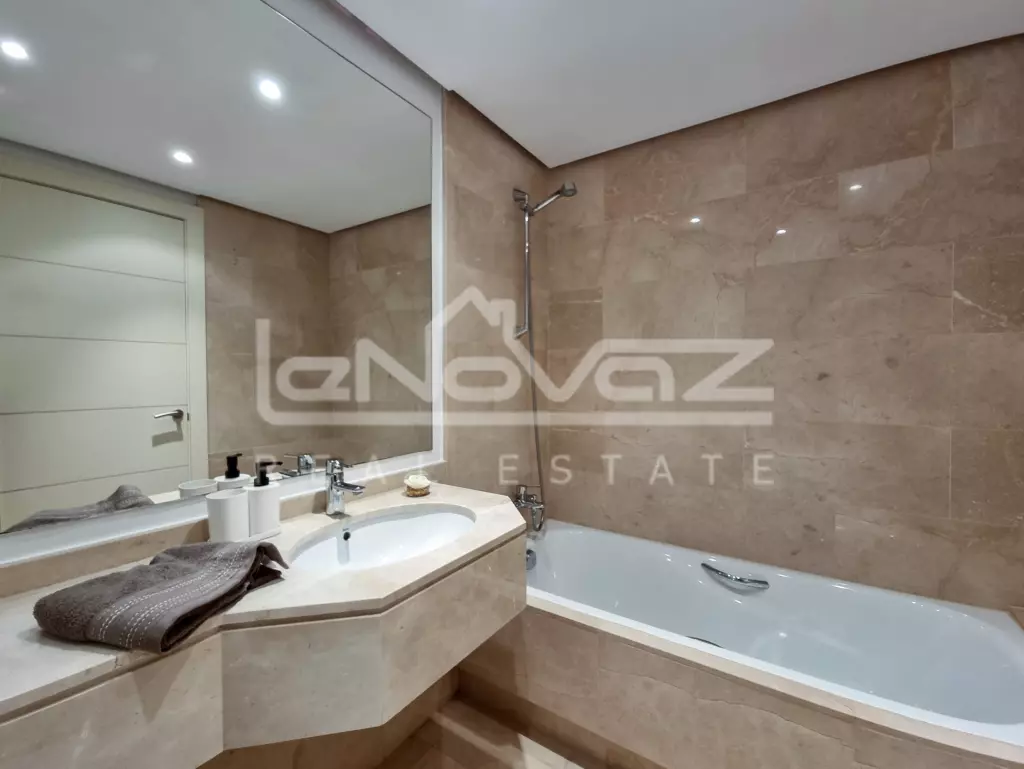 Apartments in Las Colinas, Ref.1034-12