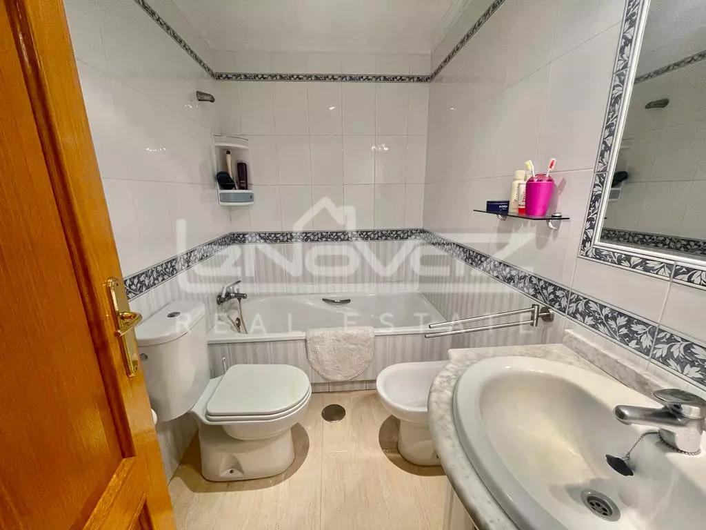 Apartamento en Torrevieja 69 m², Ref.1044-16