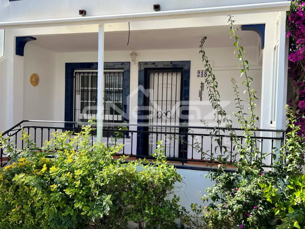 Apartments in Villamartin 65  m², Ref.1052-10