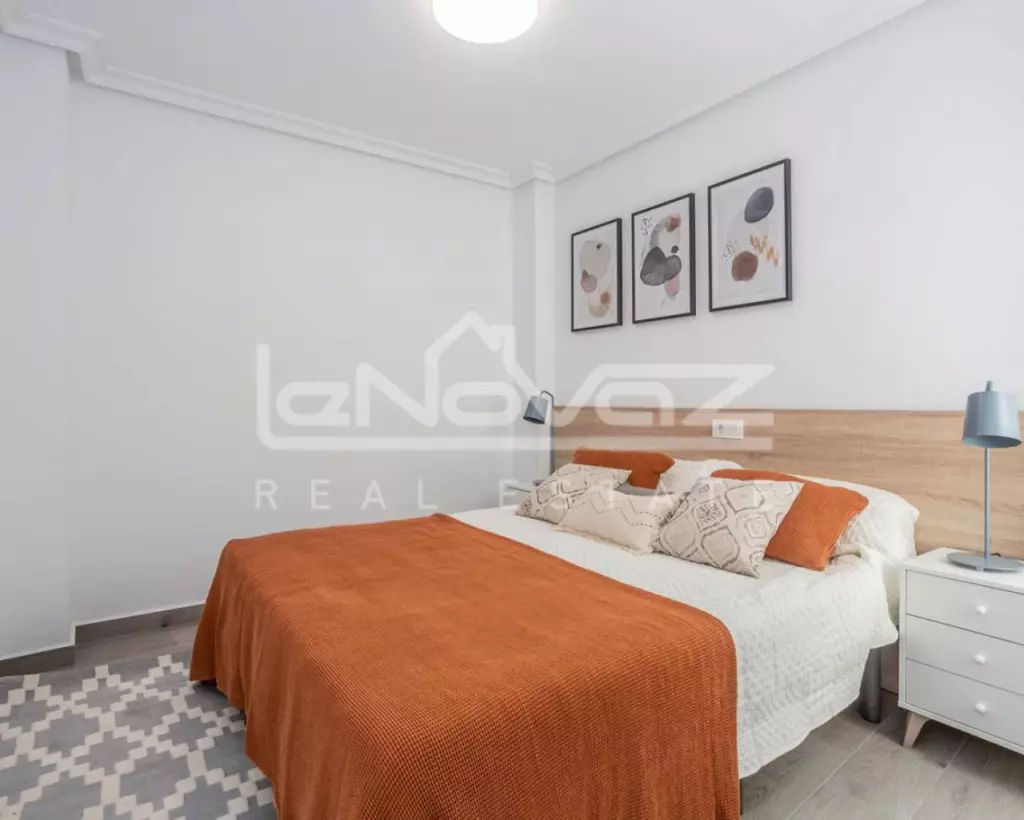 Apartamento en Torrevieja, Ref.1072-14