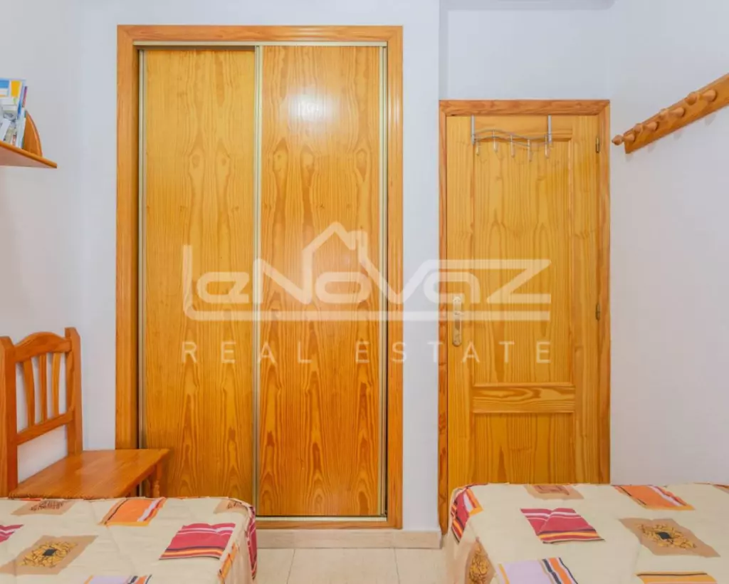 Apartamento en Torrevieja, Ref.1079-12