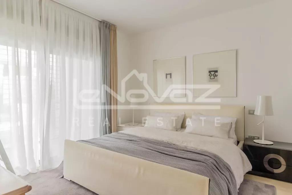 Apartamento en Las Colinas, Ref.1082-11