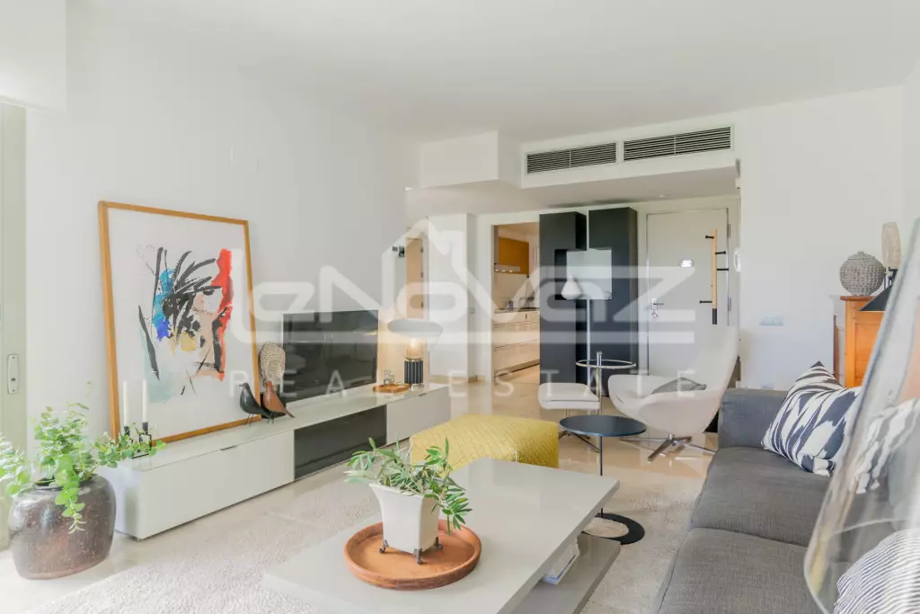 Apartamento en Las Colinas, Ref.1082-8