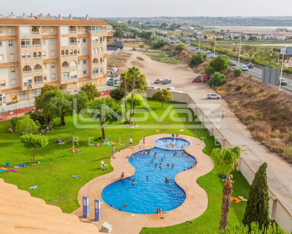Apartamento en Torrevieja, Ref.1083-0