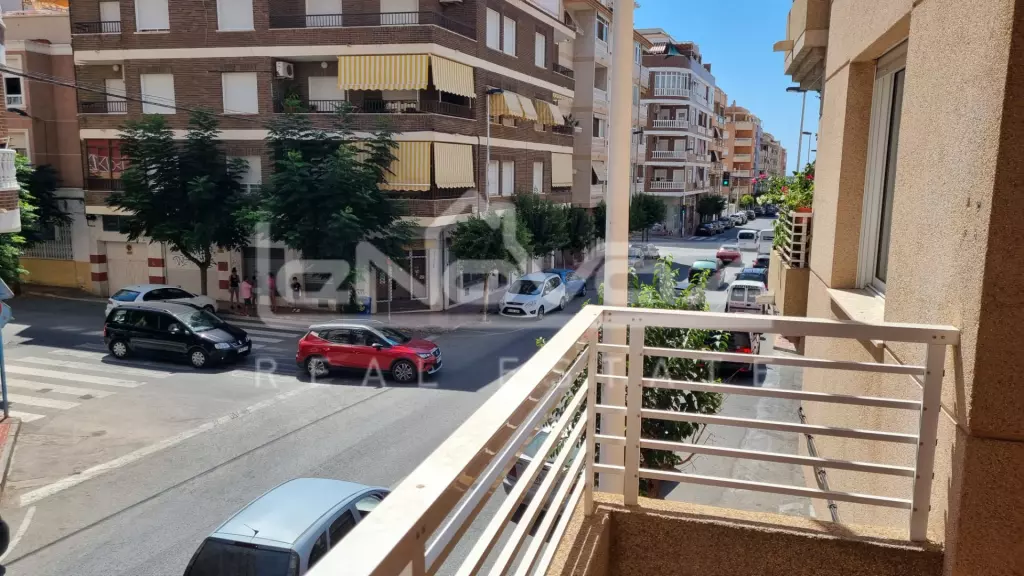 Apartamento en Torrevieja, Ref.1085-1