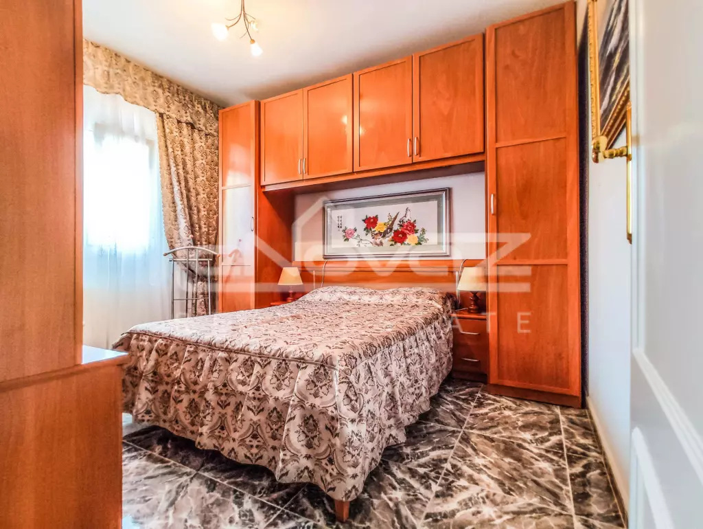 Villa en La Zenia, Ref.1090-10