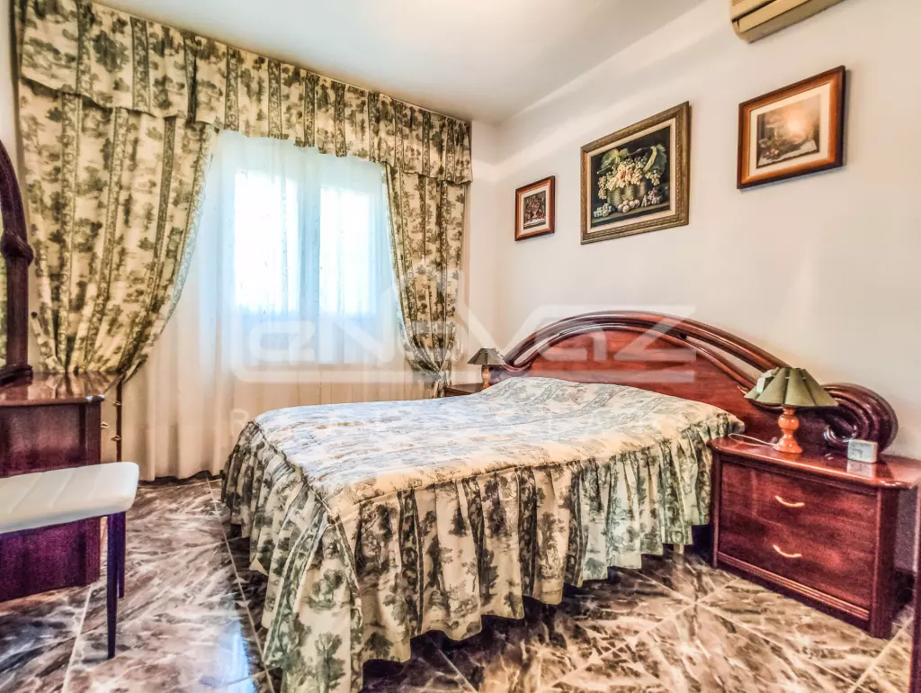 Villa en La Zenia, Ref.1090-11