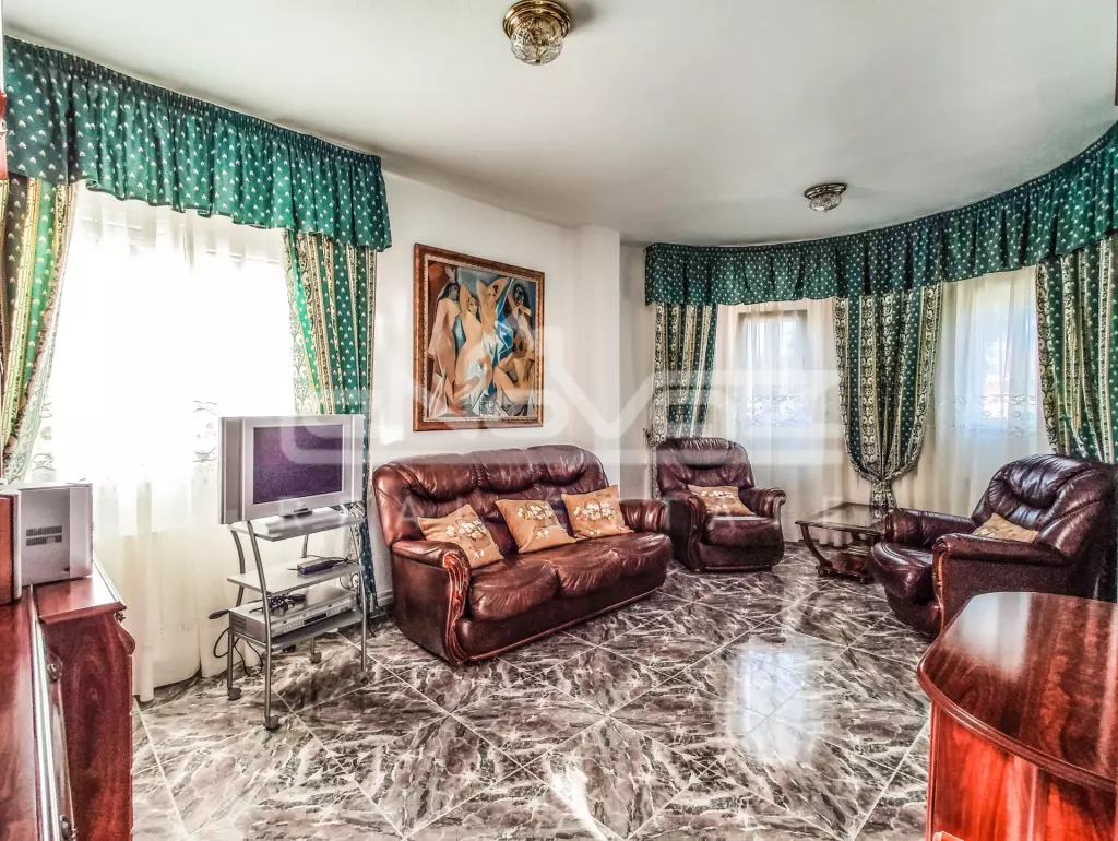 Villa en La Zenia, Ref.1090-16