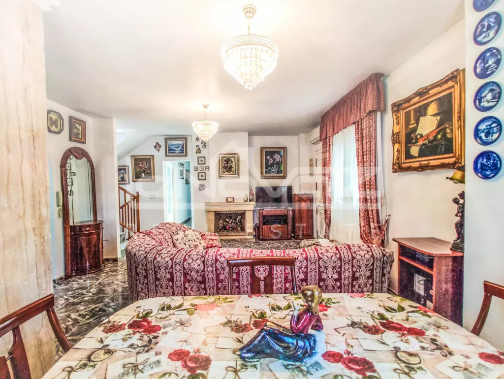 Villa en La Zenia, Ref.1090-2