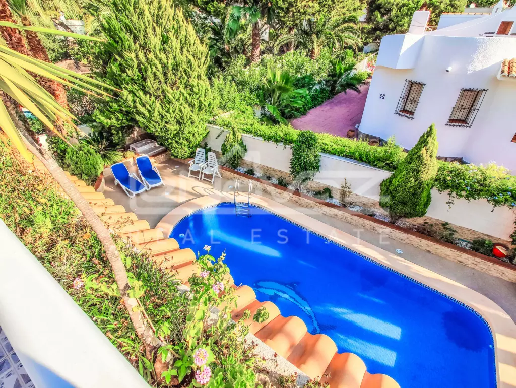 Villa en La Zenia, Ref.1090-20