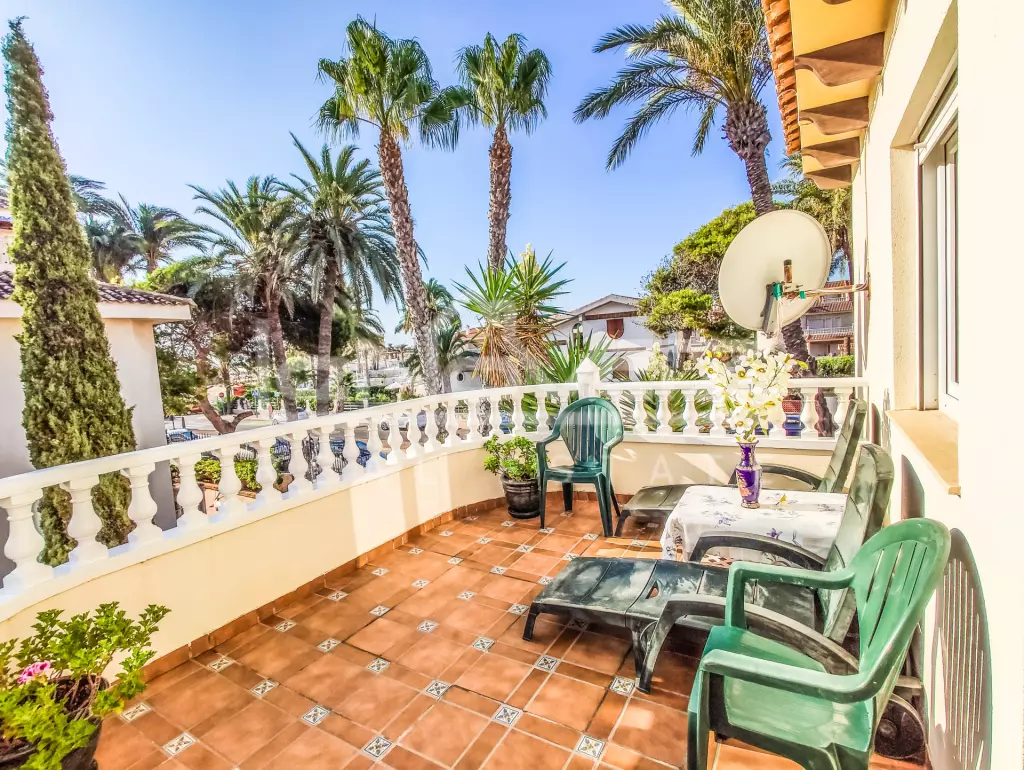 Villa en La Zenia, Ref.1090-21