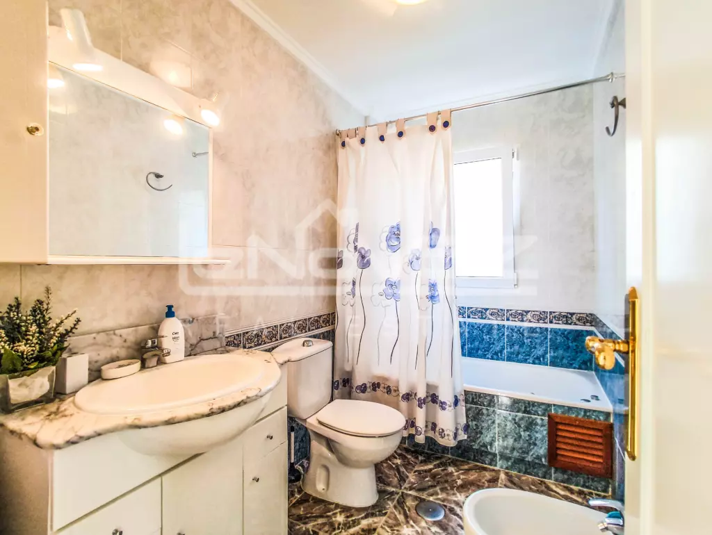 Villa en La Zenia, Ref.1090-8