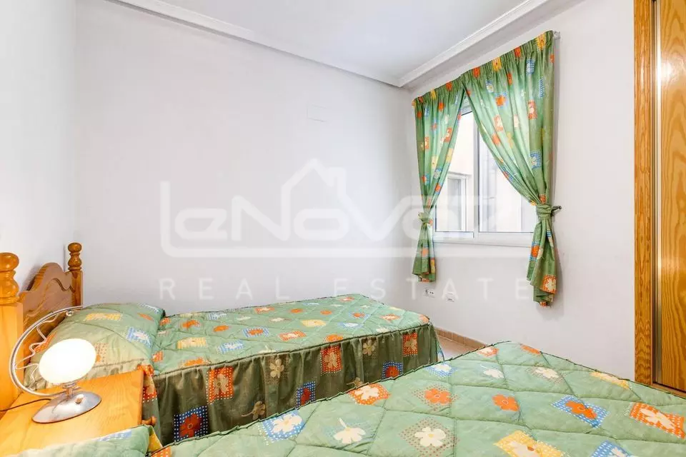 Apartamento en Torrevieja, Ref.1142-11