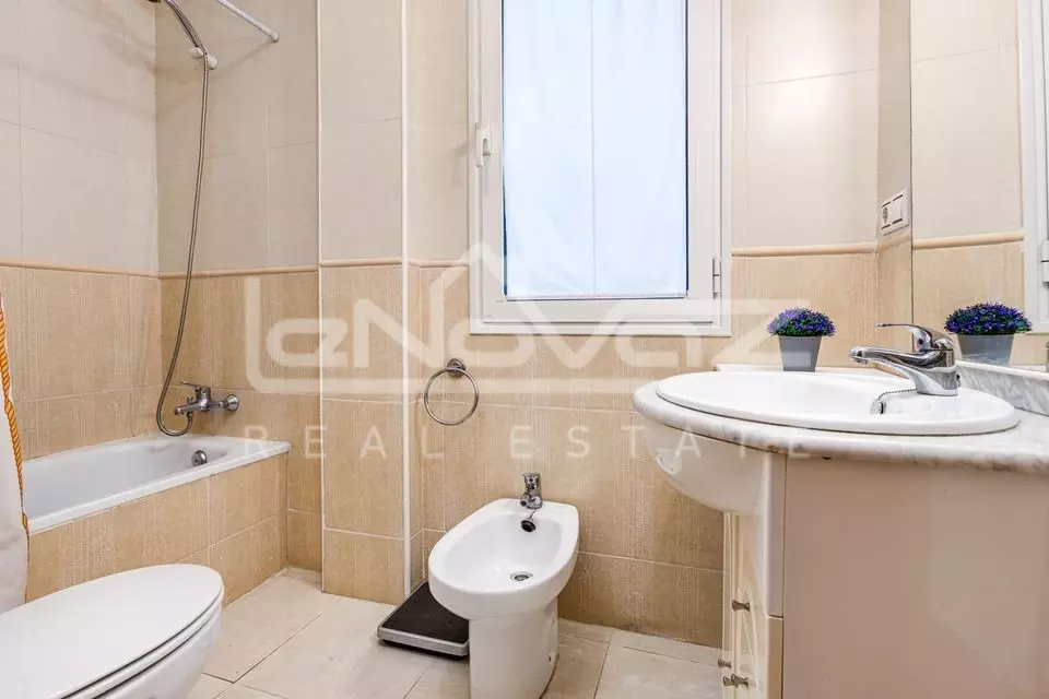 Apartamento en Torrevieja, Ref.1142-12