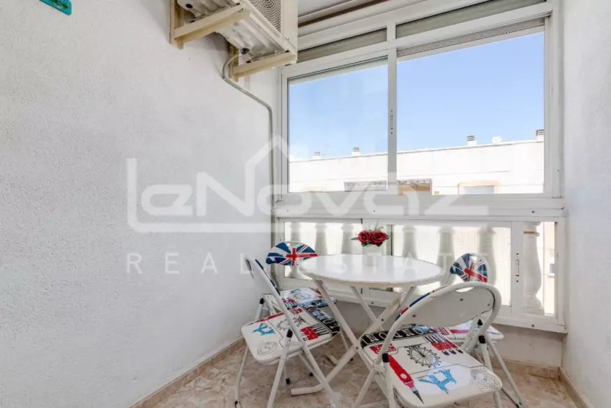 Apartamento en Torrevieja, Ref.1159-19