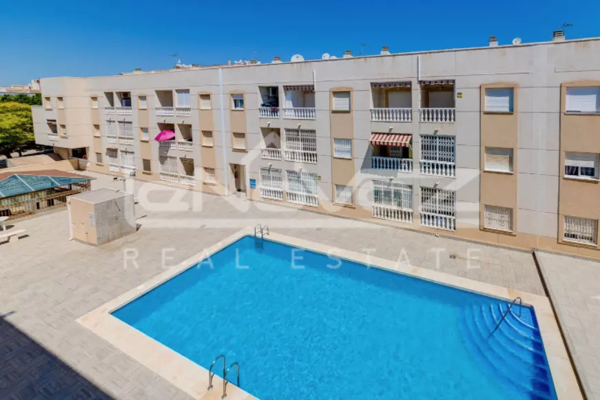 Apartamento en Torrevieja, Ref.1159-22