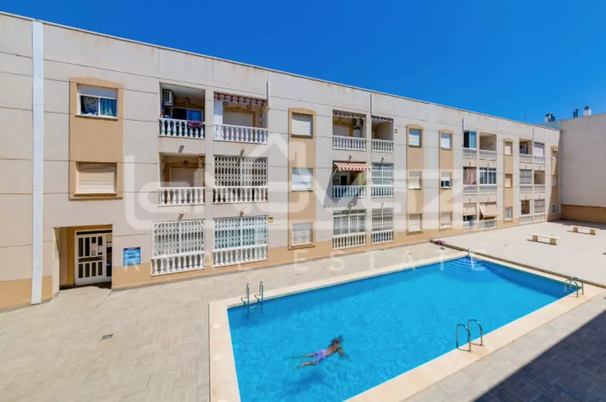 Apartamento en Torrevieja, Ref.1159-23