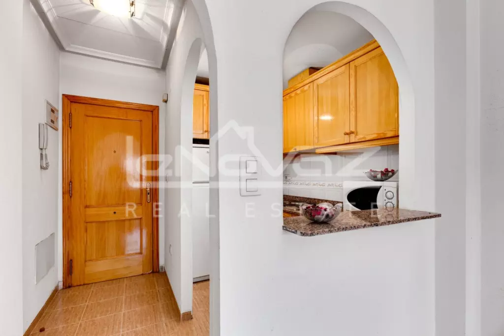 Apartamento en Torrevieja, Ref.1160-12