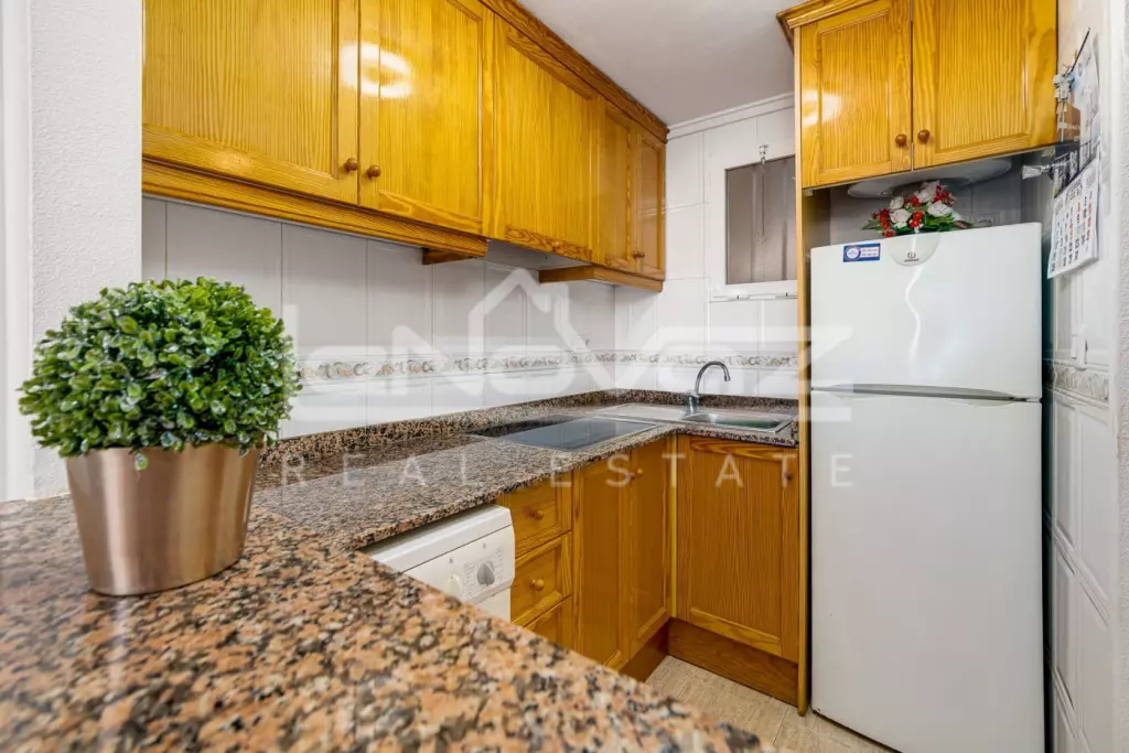 Apartamento en Torrevieja 34 m², Ref.1210-2