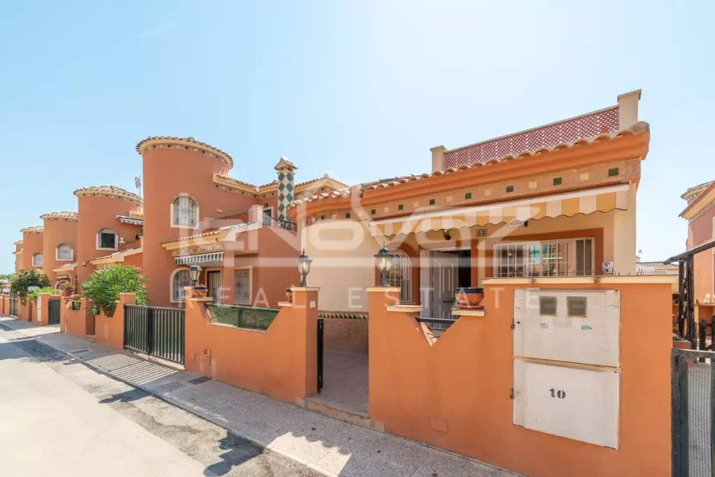 Villa in Playa Flamenca 56 m², Ref.1230-1