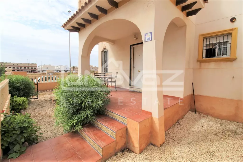 Bungalow en Lomas de Cabo Roig 75 m², Ref.1273-4