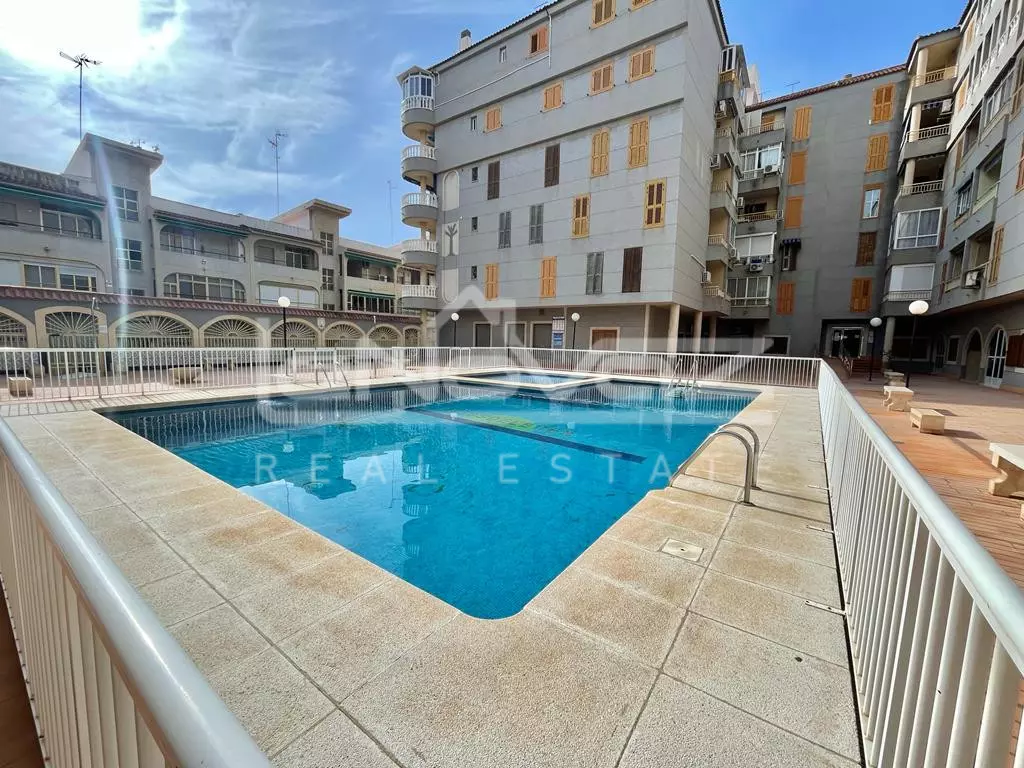 Apartamento en Torrevieja 60 m², Ref.1297-0