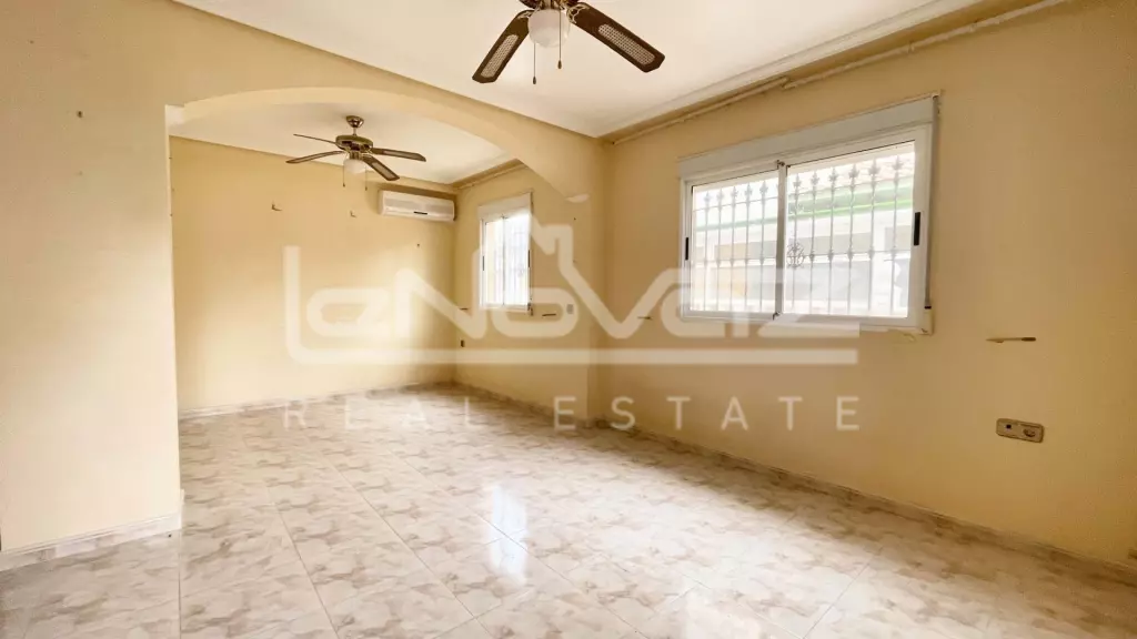 Bungalow en La Zenia, Ref.1304-3