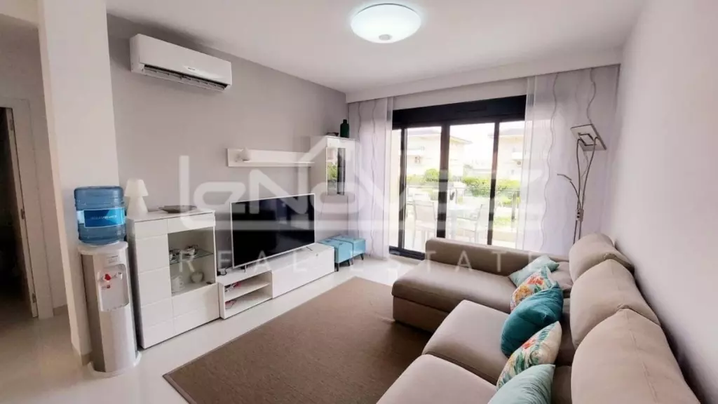 Апартаменти в Mil Palmeras, Ref.1332-3