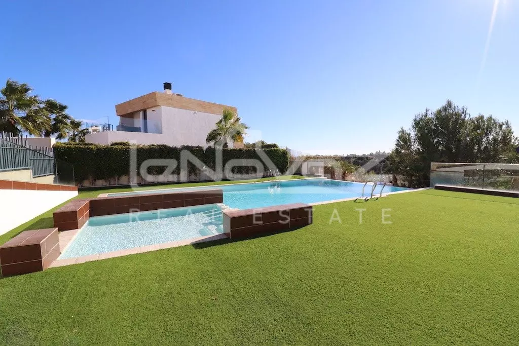 Апартаменти в Villamartin 80 м², Ref.1346-13