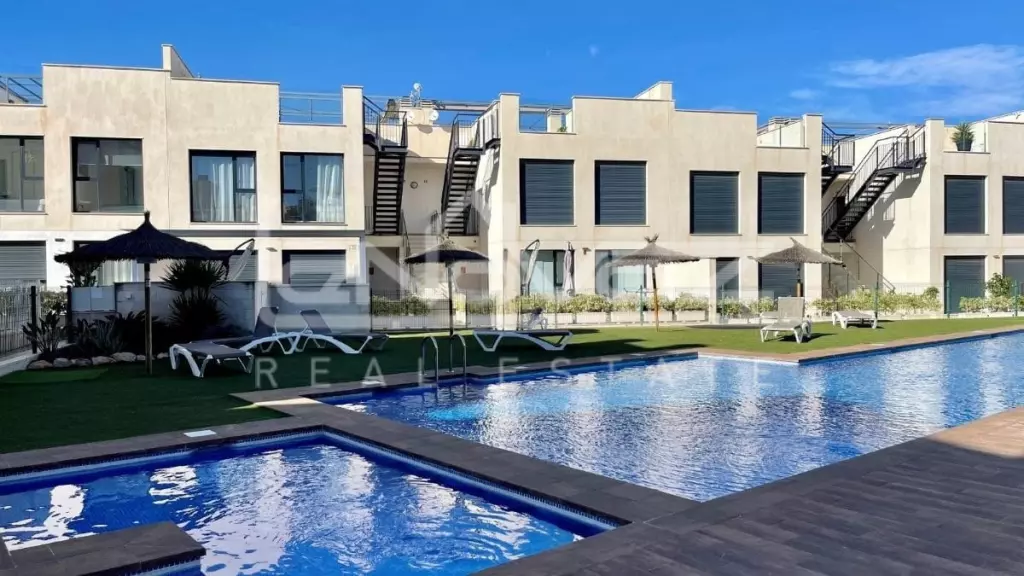 Villa in Punta Prima, Ref.1381-0