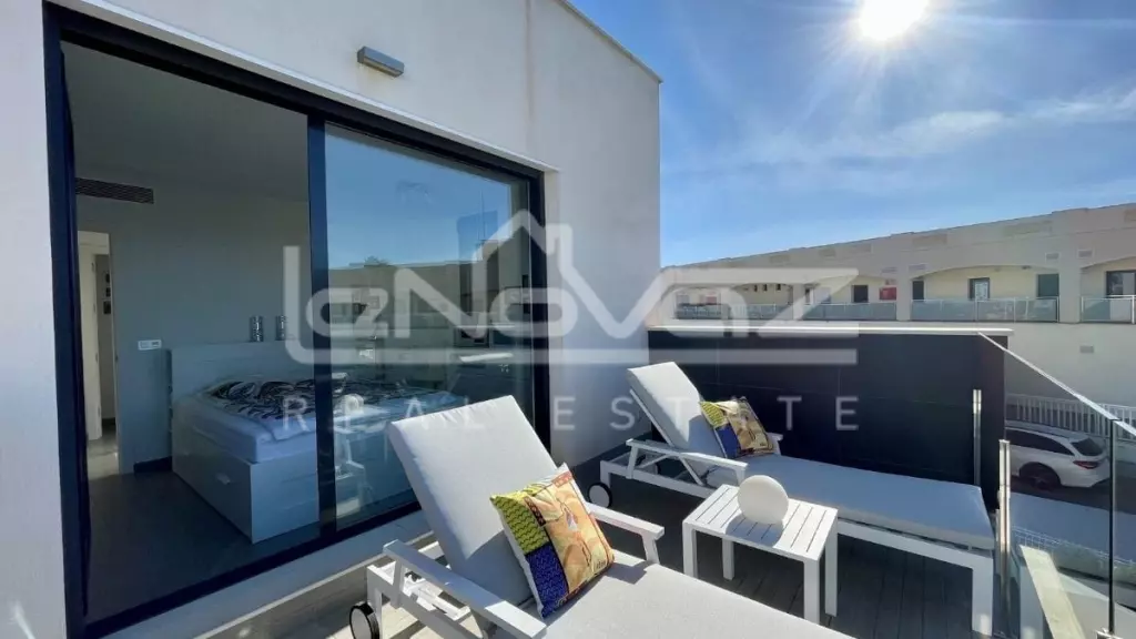 Villa in Punta Prima, Ref.1381-16