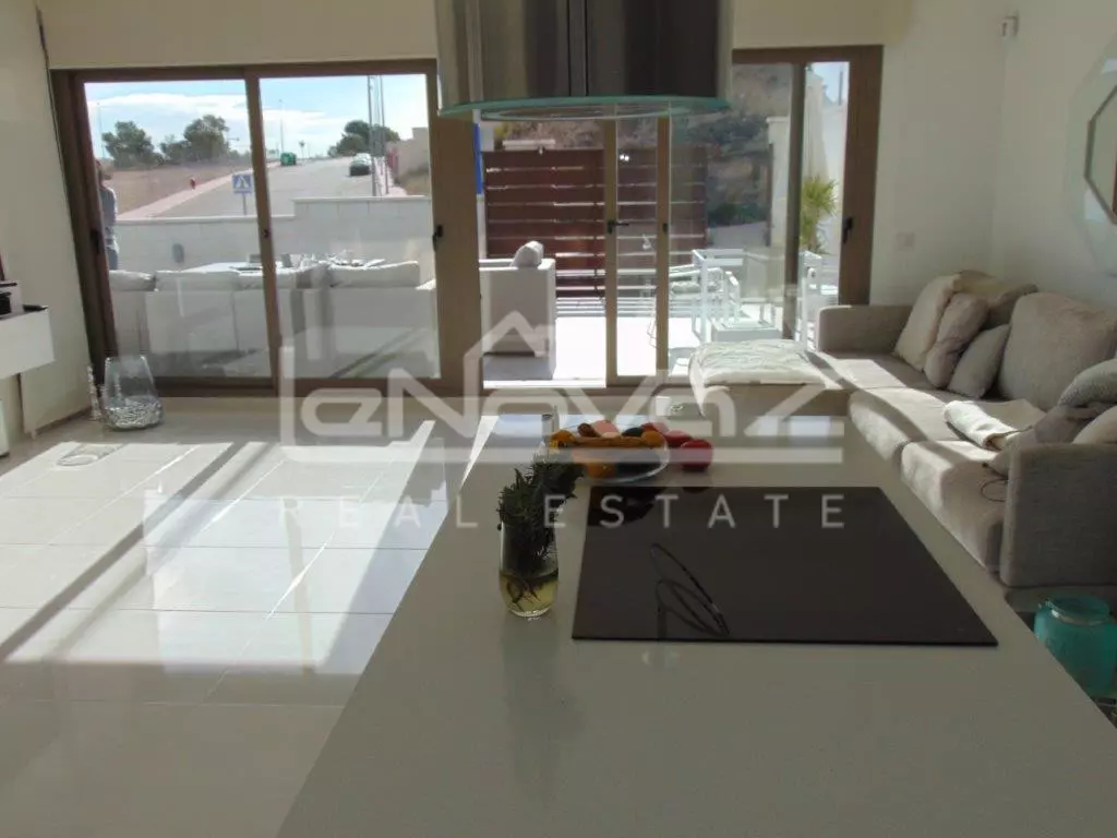 Villa in Villamartin, Ref.1404-10