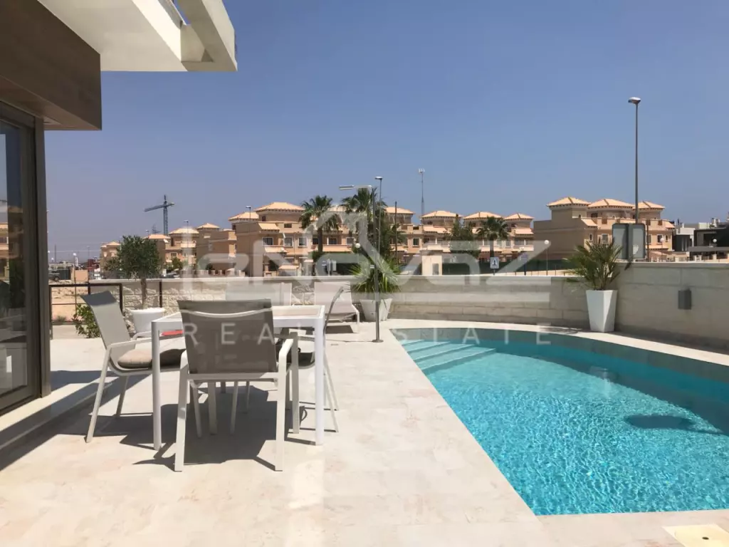 Villa in Villamartin, Ref.1404-2