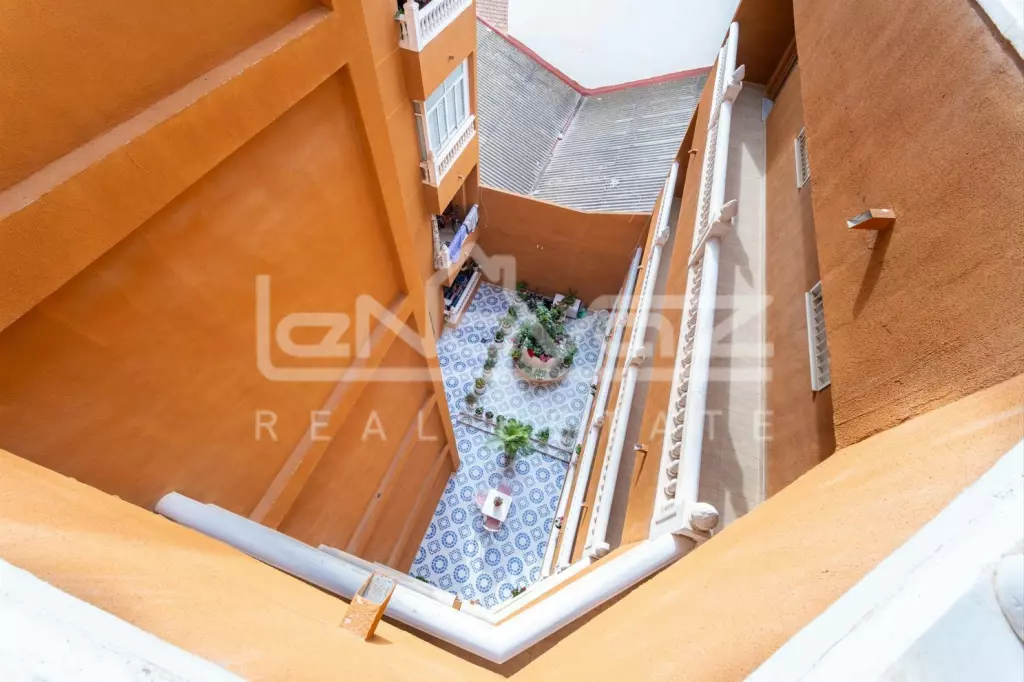 Apartamento en Torrevieja 69 m², Ref.1446-14