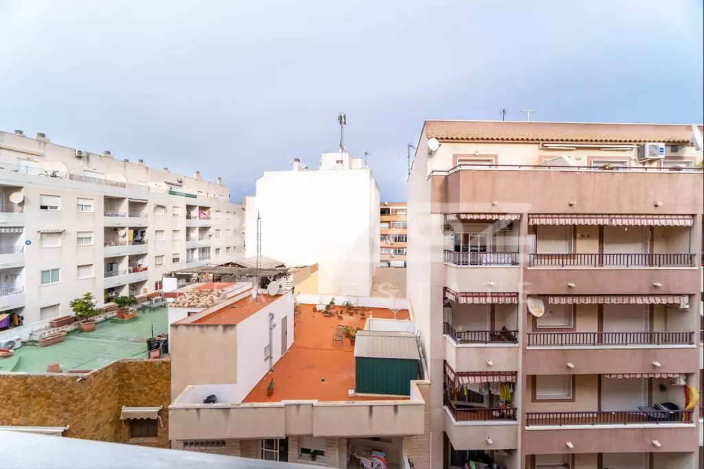 Apartamento en Torrevieja 69 m², Ref.1446-17