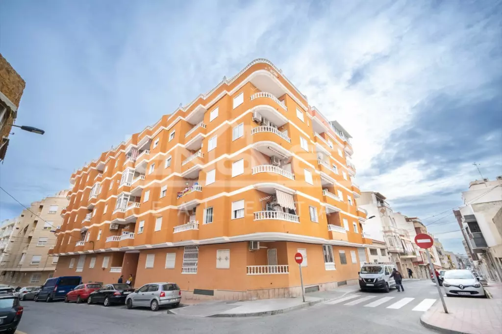 Apartamento en Torrevieja 69 m², Ref.1446-19