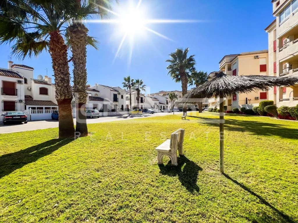Apartments in Punta Prima, Ref.1450-24