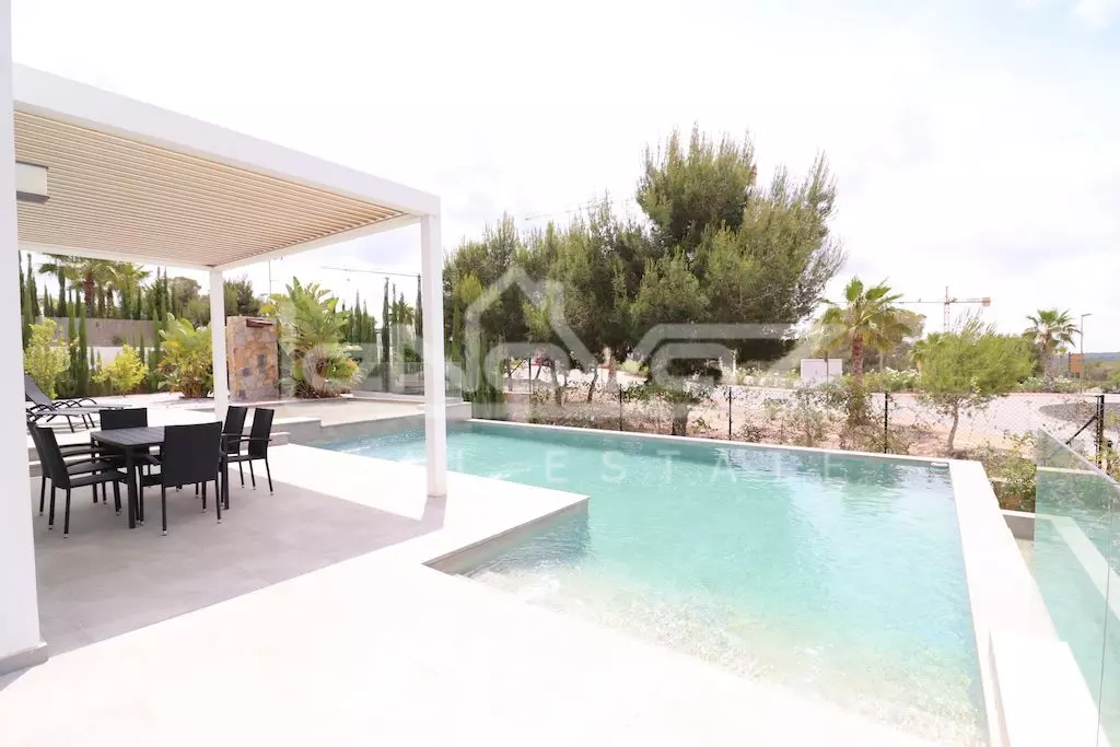 Villa en Las Colinas 120 m², Ref.1553-2