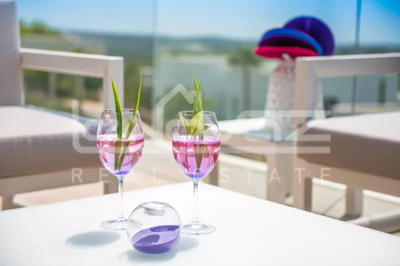 Apartamento en Las Colinas 90 m², Ref.174-10