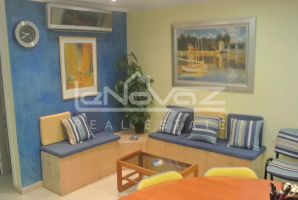 Bienes raíces comerciales en Torrevieja 25 m², Ref.338-2