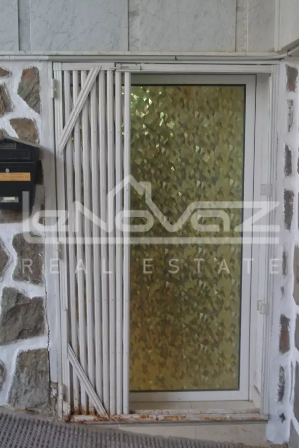 Bienes raíces comerciales en Torrevieja 25 m², Ref.338-8