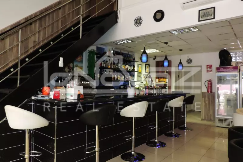 Bienes raíces comerciales en Playa Flamenca, Ref.51-0