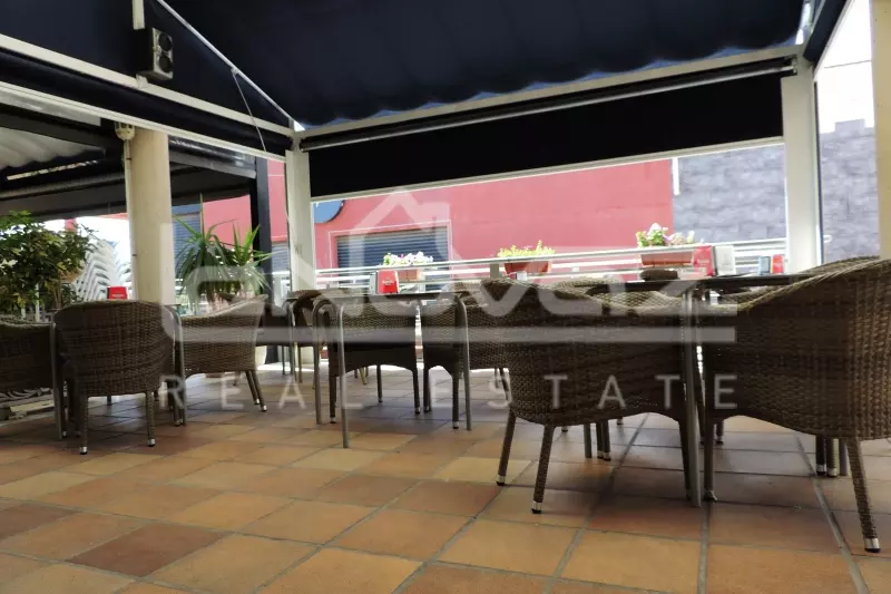 Bienes raíces comerciales en Playa Flamenca, Ref.51-1